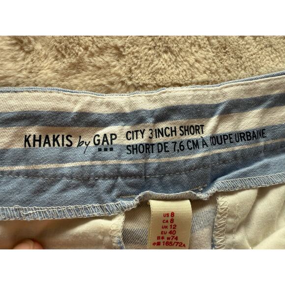 Khakis by Gap City 3 inch Short Size 8 - Picture 3 of 5